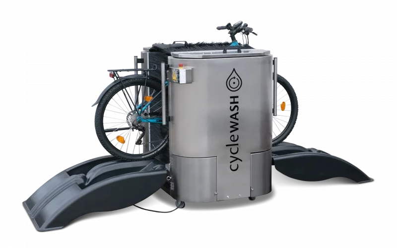 cycleWASH Go Platinum bicycle washing system with bike in position B